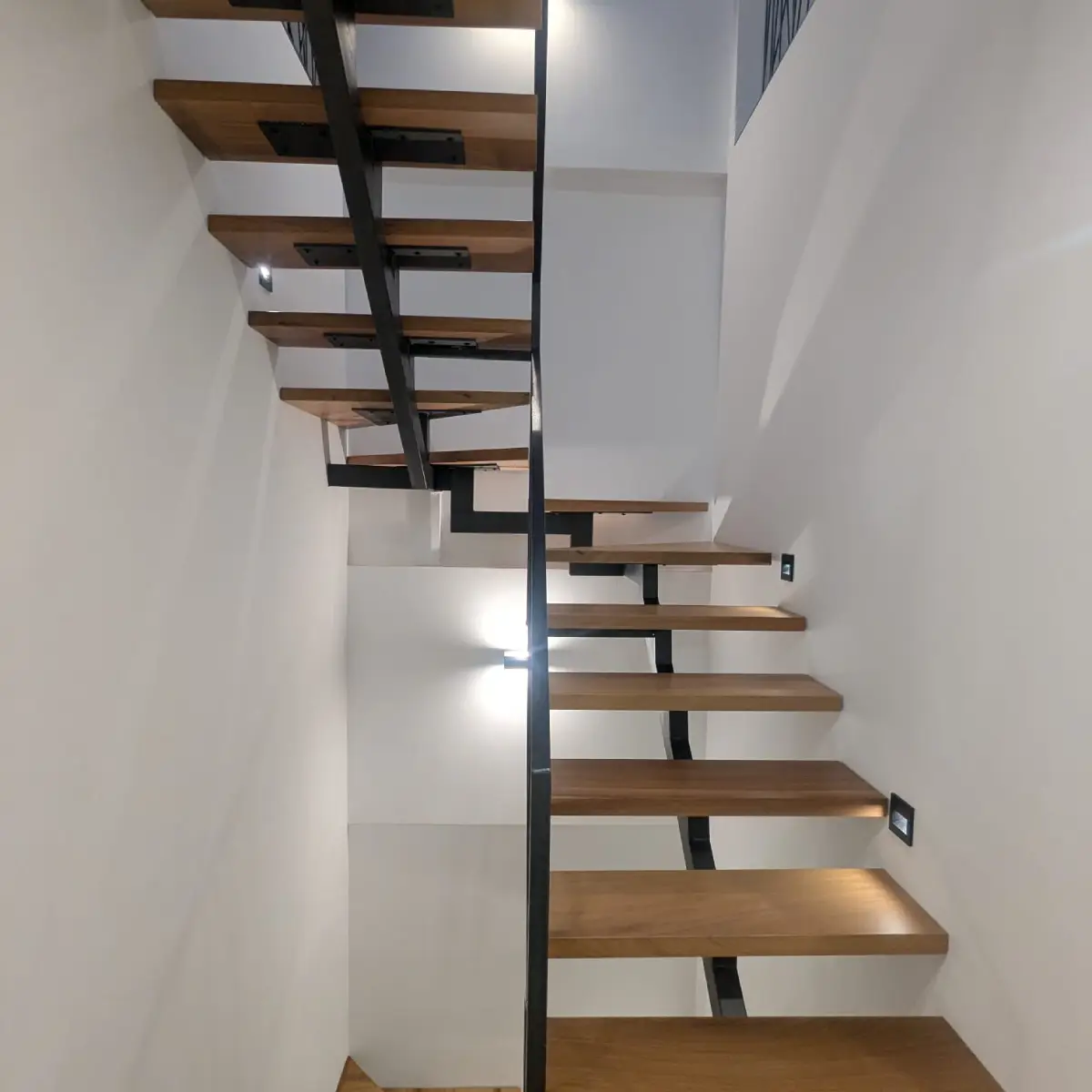 escalones flotantes 1