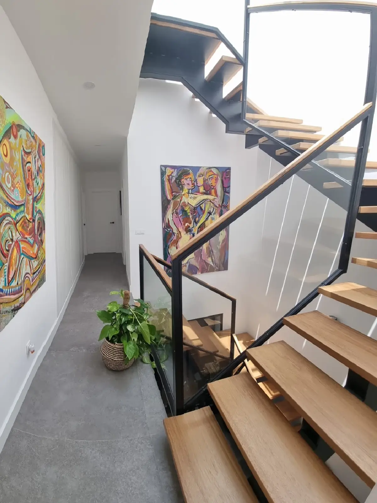 WhatsApp Image 2025-09-03 at 09.47.22 (1)